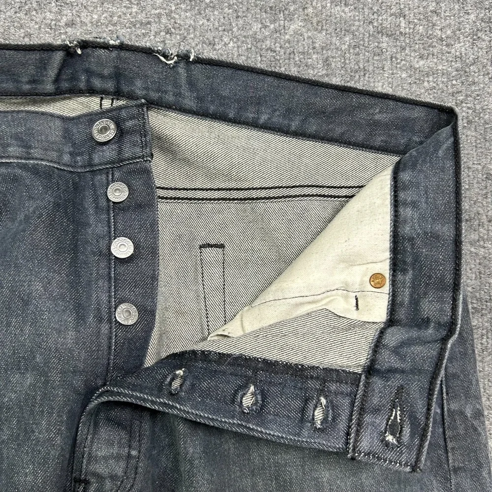 Levi's‎ 501 Jeans Men's Gray Denim Straight Pockets Button Fly Classic - 38X30
